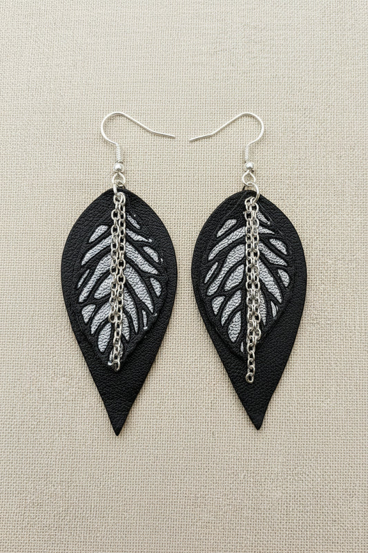 Passion Teardrop